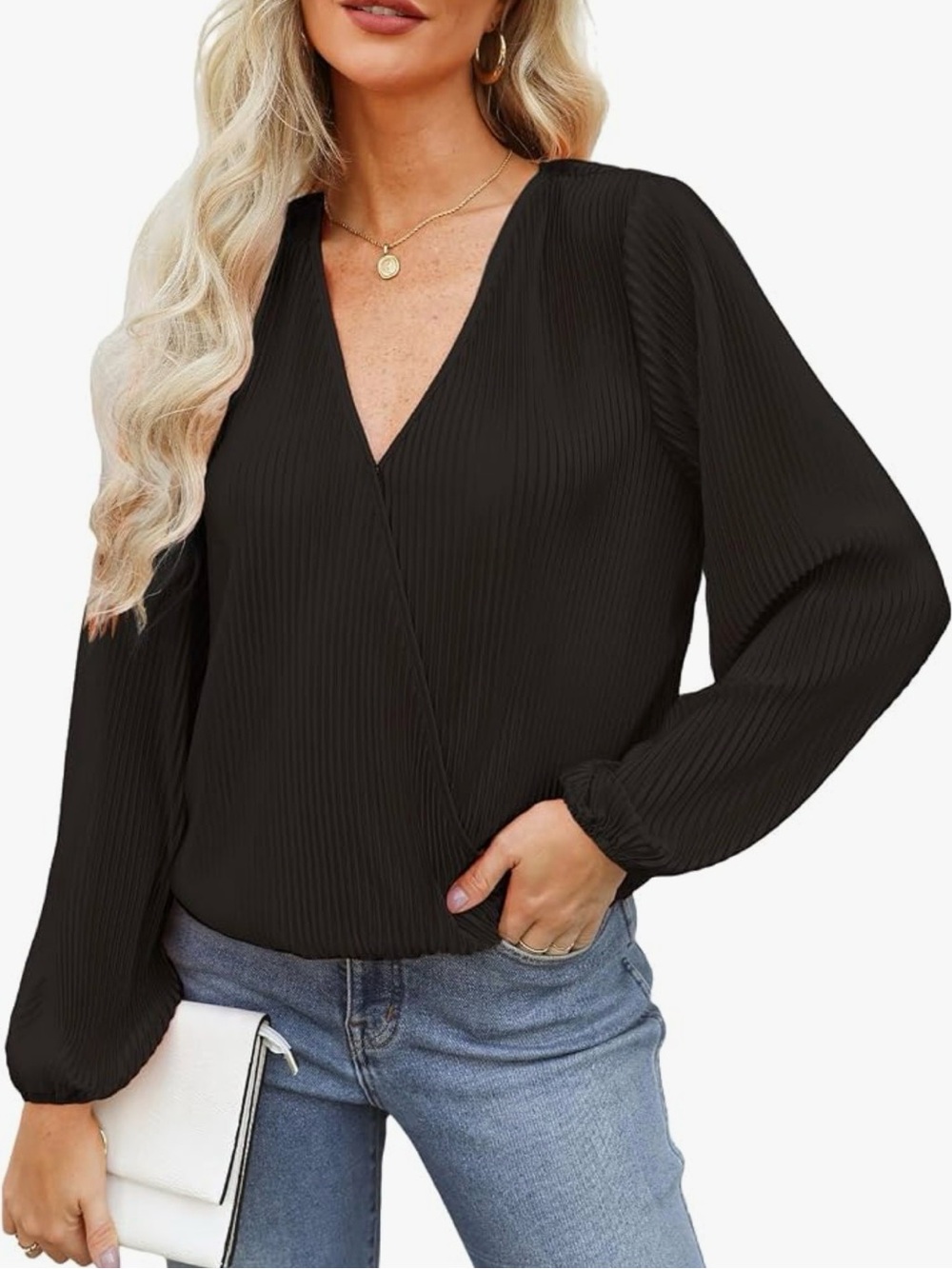Cupshe Black Pleated V-Neck Long Sleeve Blouse